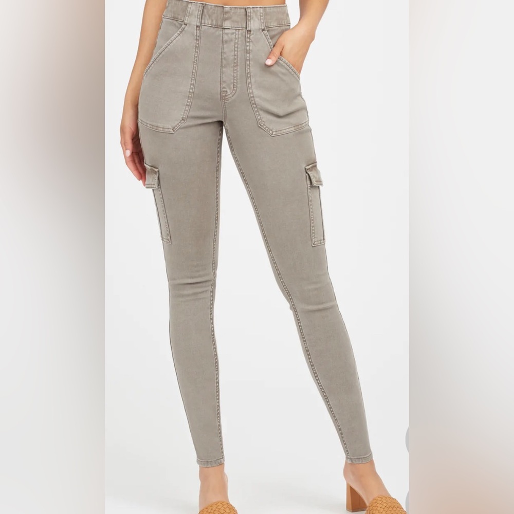 Stretch Twill ankle cargo